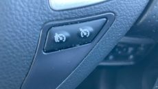 Nissan Juke 1.5 dCi N-Connecta 5dr Diesel Hatchback